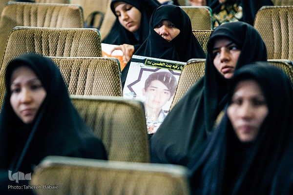 Iran Shia, Sunni Women Attend Quran Recitation Session in Rey