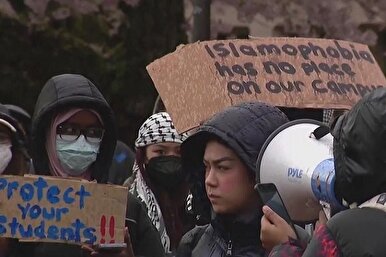 UW Students Rally in Response to Racist Letter Targeting Muslim Group