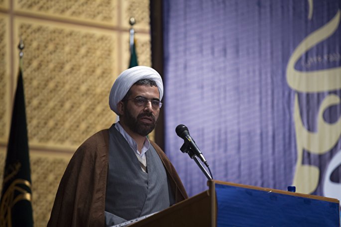 غربستیزی، تعقل را از ما گرفته است غربستیزی، تعقل را از ما گرفته است