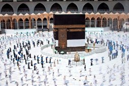 استعداداً لرمضان.. بدء الصيانة الموسمية لكسوة الكعبة