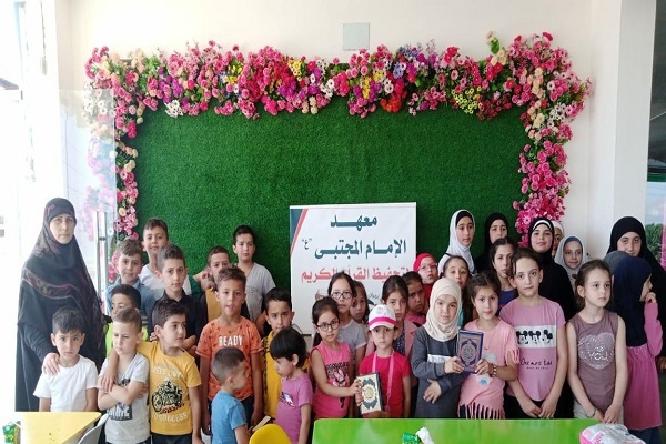 معهد الإمام المجتبى (ع) يقيم نشاطاً قرآنياً في طبيعة لبنان