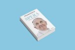 عرض كتاب "مذكّرات البابا فرنسيس" في معرض طهران الدولي للكتاب