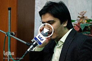 بالفيديو...آية "إكمال الدين" بصوت القارئ الدولي "حبيب صداقت"