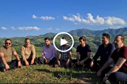 Group Recitation of Surah Al-Baqarah in Picturesque Mountains