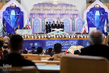 Day Two of Iran's 40th Int'l Quran Competition in Photos