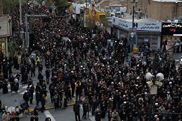 Mourning Procession in Qom Marks Imam Ali Martyrdom Anniversary