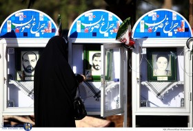 بازدید مسئول فرهنگی هنری شهرداری تهران از نمایشگاه چهلچراغ