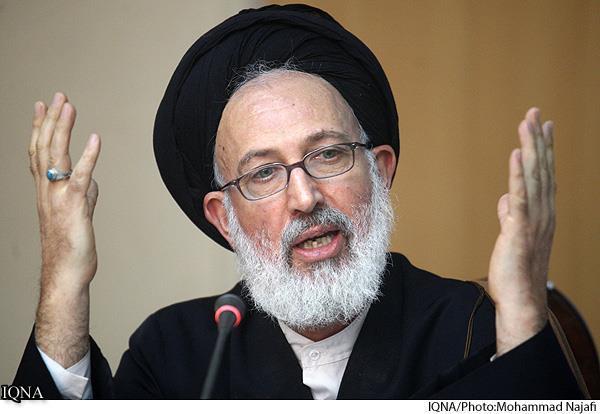 بازرگان به دنبال فهم عقلانی از دین و قرآن کریم بود/ بازرگان متاثر از آیتالله طالقانی بود بازرگان به دنبال فهم عقلانی از دین و قرآن کریم بود/ بازرگان متاثر از آیتالله طالقانی بود