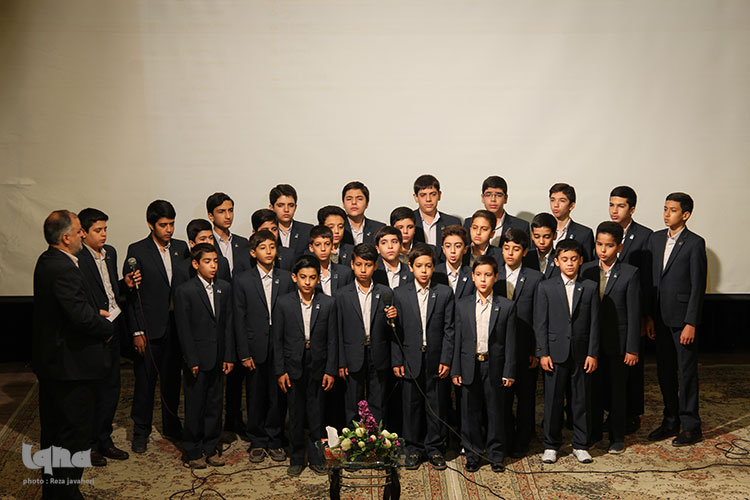 رونمایی از محصولات تربیتی حوزه علمیه
