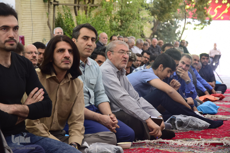 بیعت و نقش آن در قیام امام حسین(ع) بیعت و نقش آن در قیام امام حسین(ع)