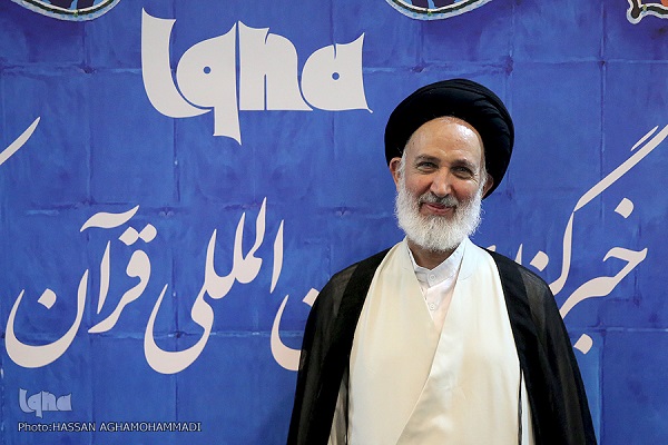 قرآن دیه زن و مرد را یکسان وضع کرده است/ افزایش دیه در ماههای حرام برای همه زمانها و مکانها صدق نمیکند قرآن دیه زن و مرد را یکسان وضع کرده است/ افزایش دیه در ماههای حرام برای همه زمانها و مکانها صدق نمیکند