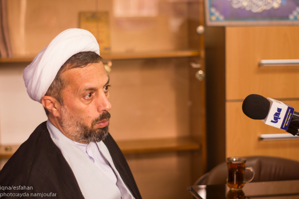 قیام حسینی، فرار از فاجعه همراه با فریاد بلند بود