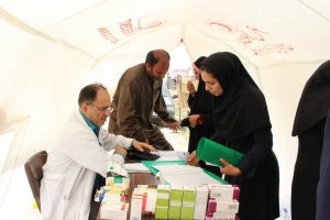 ارائه خدمات درمانی به سیل‌زدگان در بیمارستان خیریه آیت‌الله کرمی(ره) اهواز