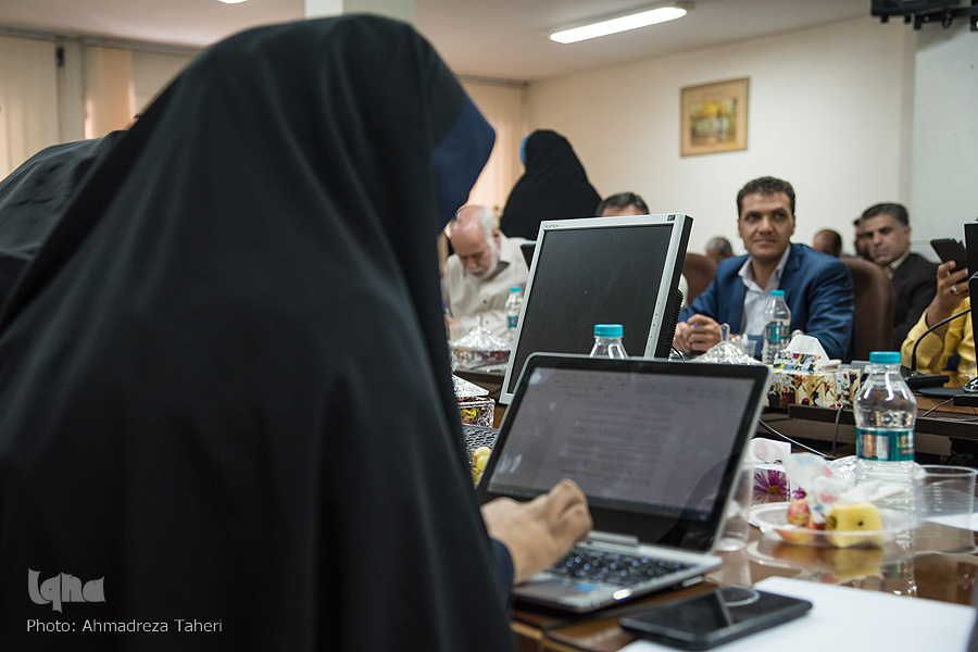 نشست خبری چهلو دومین دوره مسابقات سراسری قرآن کریم نشست خبری چهلو دومین دوره مسابقات سراسری قرآن کریم