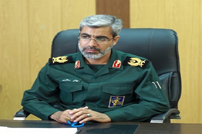 نمایش اقتدار ۱۰ هزار بسیجی در کنار آب‌های خلیج فارس