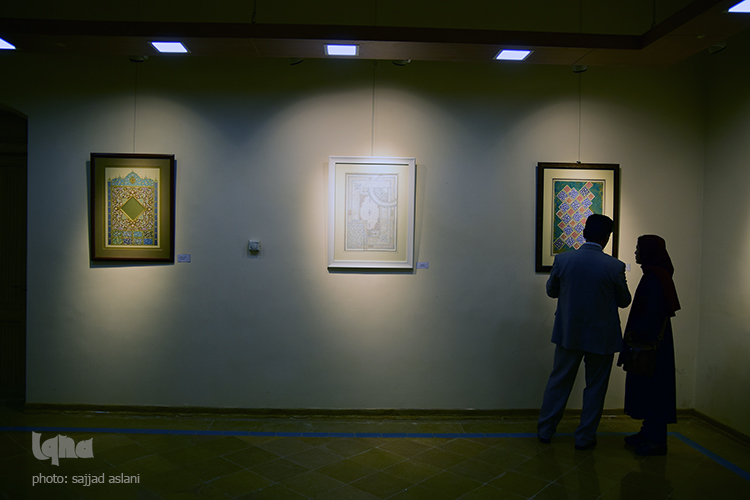 افتتاح نمایشگاه نگارگری و تذهیب در اصفهان