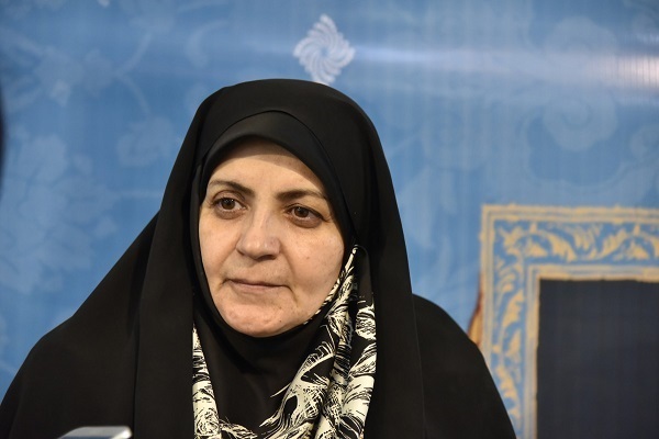 دختران محدودیتها را برنمیتابند دختران محدودیتها را برنمیتابند