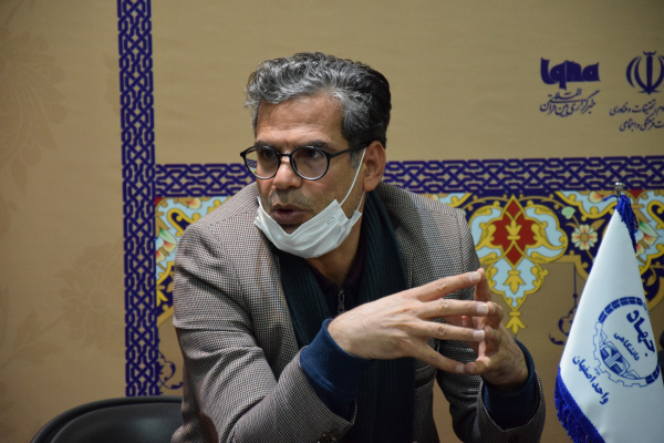 شهاب شهیدانی استاد تاریخ هنر و پژوهشگر خوشنویسی