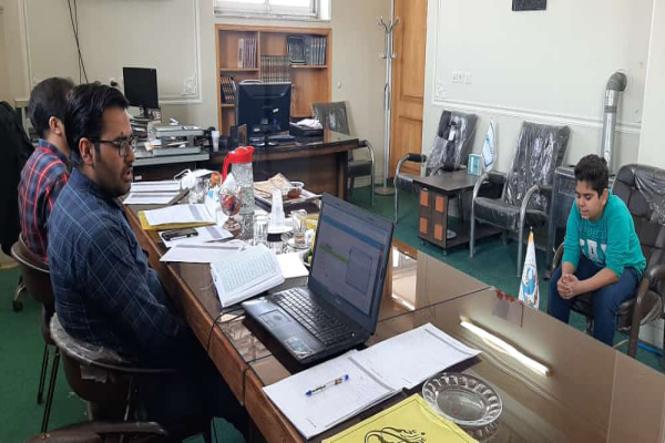 آزمون حفظ اجزا در مدرسه حفظ مهد قرآن اصفهان