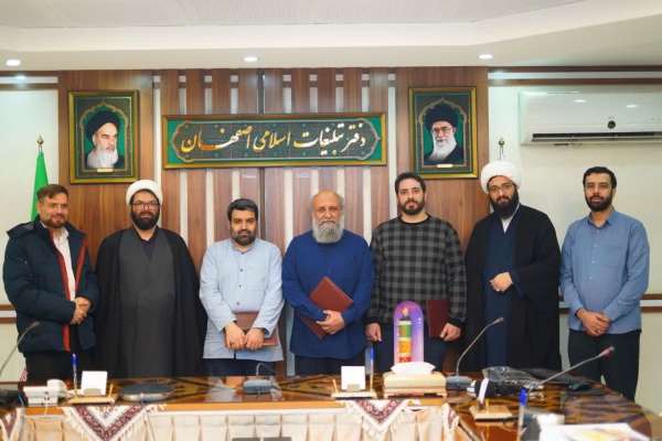 داوری نهایی آثار ارسالی به دومین سوگواره بین‌المللی ملت امام حسین(ع)