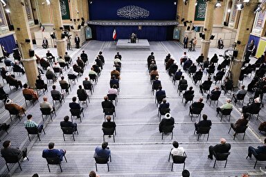 فیلم | روایت یک خبرنگار از دیدار رهبر انقلاب با کارگزاران حج