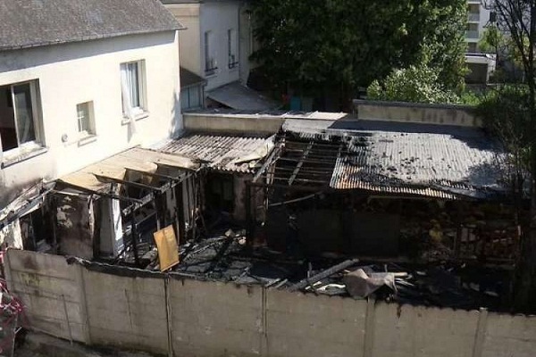 آتش زدن عمدی مسجدی در غرب فرانسه