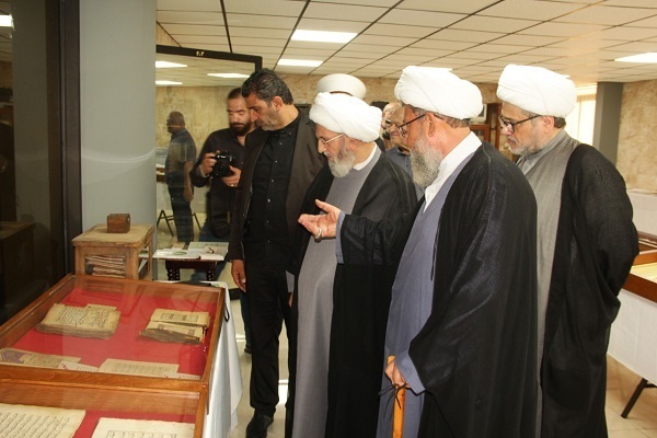 آغاز به کار نمایشگاه دائمی قرآن در لبنان