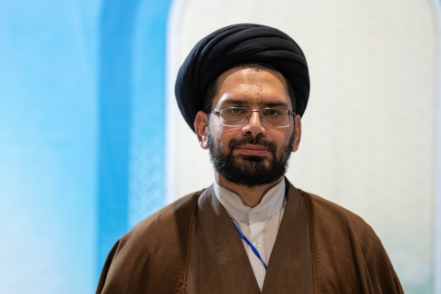 دیباجی مدیر دارالقرآن ناحیه سه آموزش و پرورش اصفهان