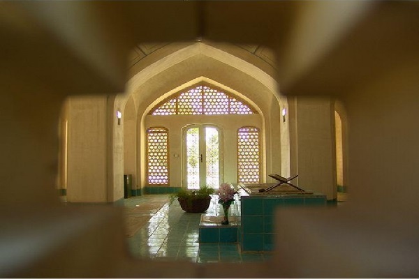 بقعه آقا محمد بيدآبادی در تخت فولاد