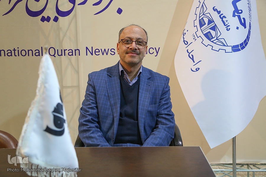 احمدرضا طحانیان مدیرعامل شرکت نمایشگاه‌های بین‌المللی اصفهان