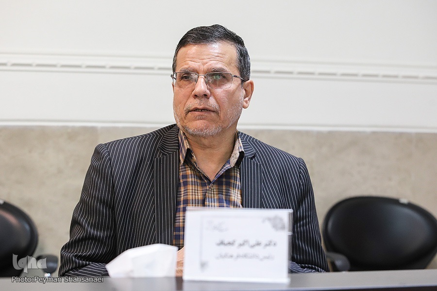 علی‌اکبر کجباف رئیس دانشگاه فرهنگیان استان اصفهان