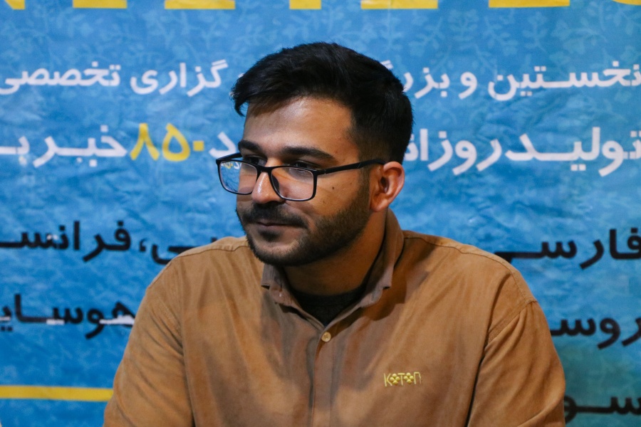 محمود رجبی مدیر استارتاپ استودیو مانا محمود رجبی مدیر استارتاپ استودیو مانا