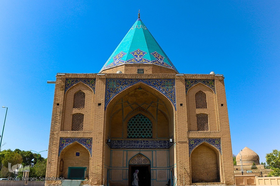 تکیه بابا رکن‌الدین در تخت فولاد اصفهان