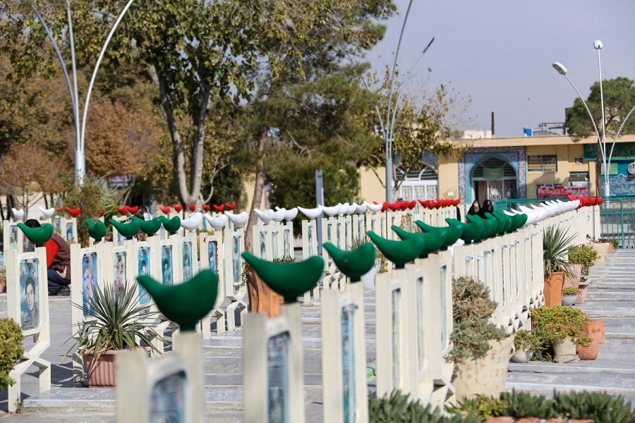 آثار حجمی با موضوع ایثار و شهادت