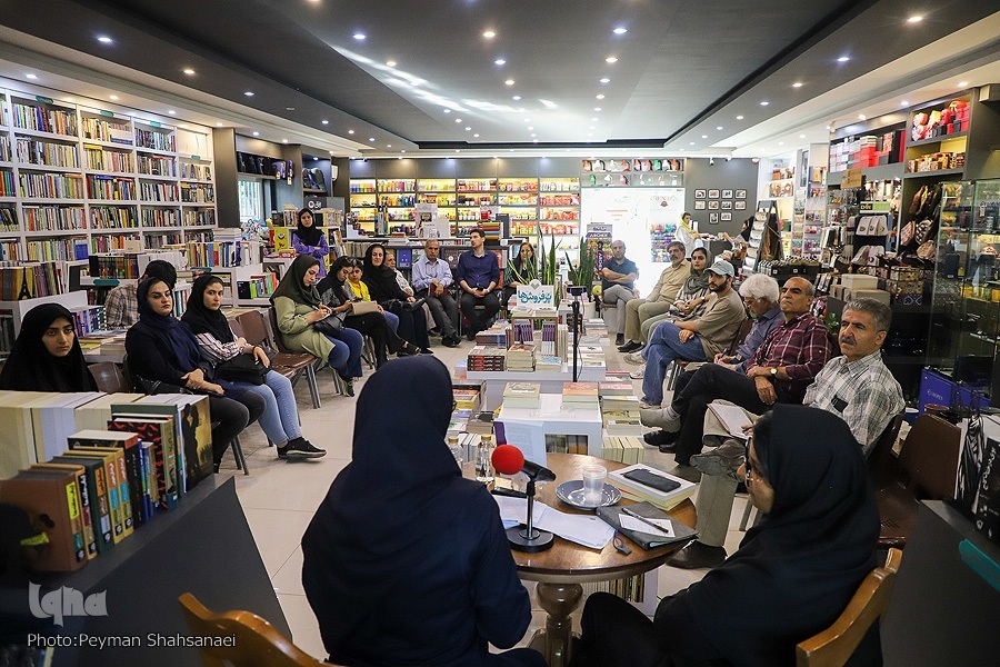 نشست گفت‌وگو درباره کتاب «شوق گفت‌وگو»