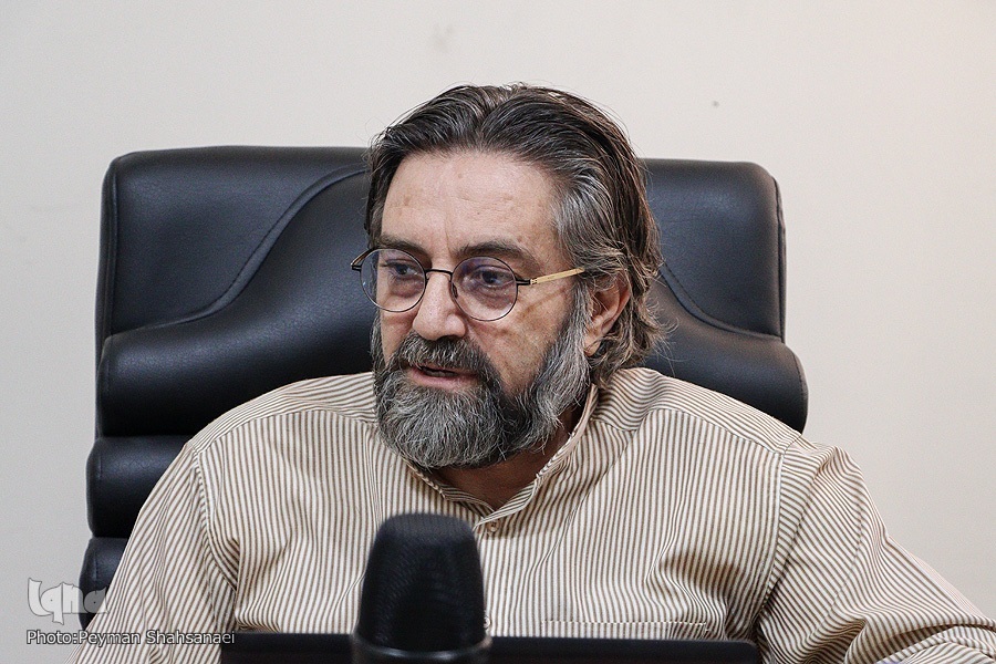 علیرضا فرهنگ دکترای ادیان و مذاهب