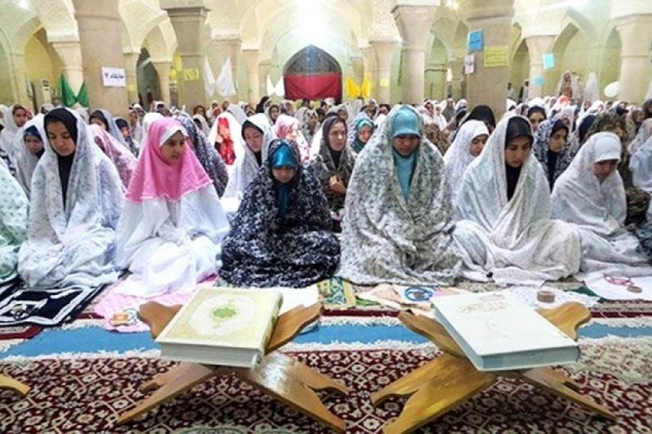 اعتکاف دانش‌آموزی