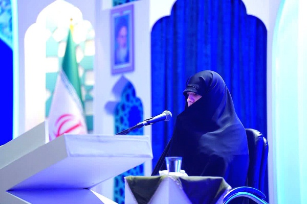 فاطمه دلیری رتبه نخست چهل‌ویکمین دوره مسابقات بین‌المللی قرآن جمهوری اسلامی ایران در رشته حفظ کل