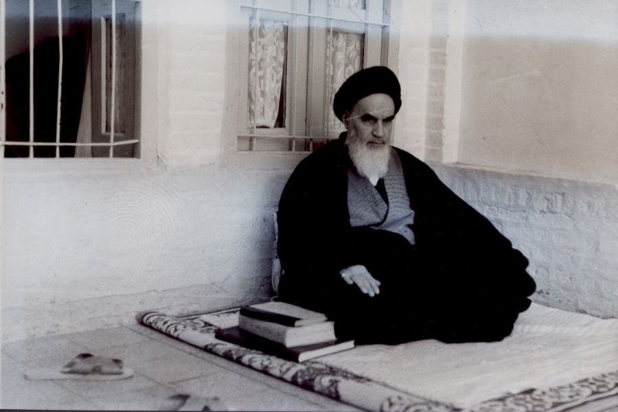 امام خمینی(ره) امام خمینی(ره)