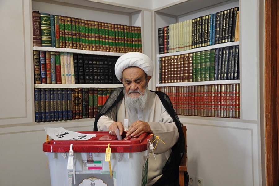 آیت‌الله مظاهری