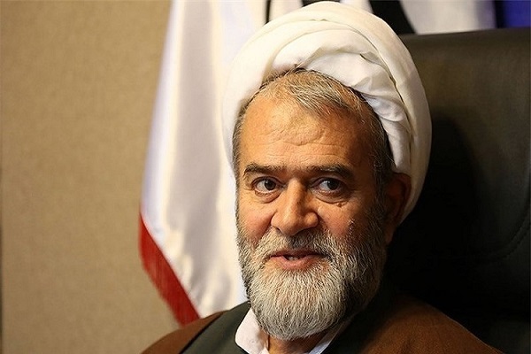 مهدی اژه‌ای استاد حوزه و دانشگاه