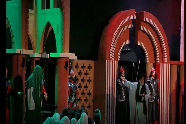 سوگواره نمایشی «رنگ و نیرنگ» در اصفهان