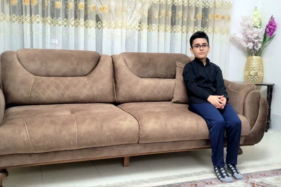 سیدمحمدامین شکرفروش نویسنده کتاب «افلاکیان خاک‌نشین»