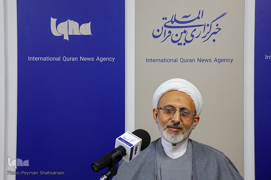 حمید الهیدوست عضو هیئت علمی جامعهالمصطفیالعالمیه اصفهان حمید الهیدوست عضو هیئت علمی جامعهالمصطفیالعالمیه اصفهان