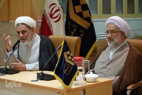 رسالت اساتید المصطفی، تربیت انسان‌های آگاه است