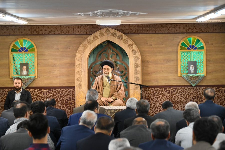 دیدار آیتالله سید یوسف طباطبایینژاد امام جمعه اصفهان با کارگزاران حج استان دیدار آیتالله سید یوسف طباطبایینژاد امام جمعه اصفهان با کارگزاران حج استان