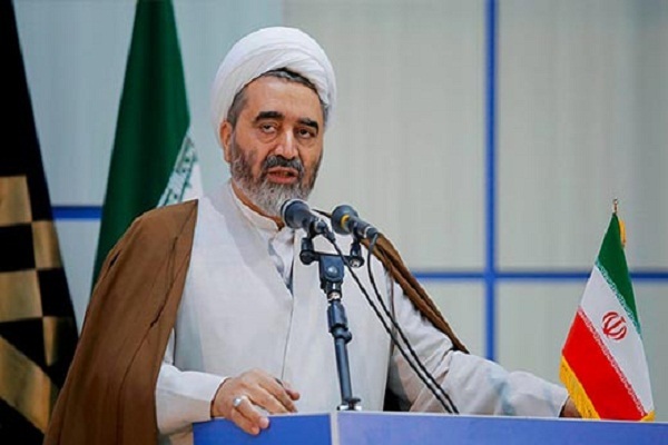 لزوم تبیین پیام راهبردی رهبر انقلاب و افشای جنایات استعمار نو