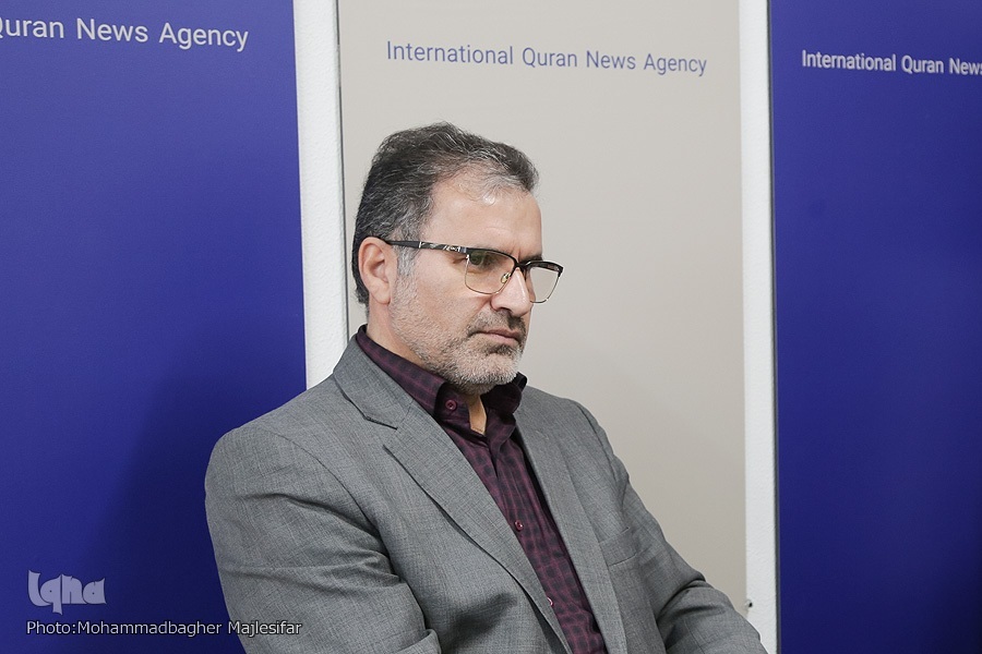 ابوالحسن فیاض انوش عضو هیئت علمی دانشگاه اصفهان