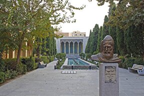 سرمه اصفهان بر چشم اشعار صائب