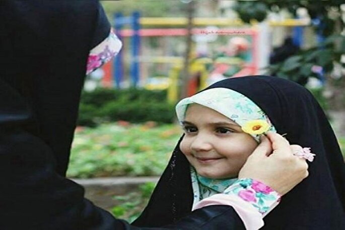 معنابخشی به رفتارهای کودکانه؛ راهکار درونی‌سازی حجاب